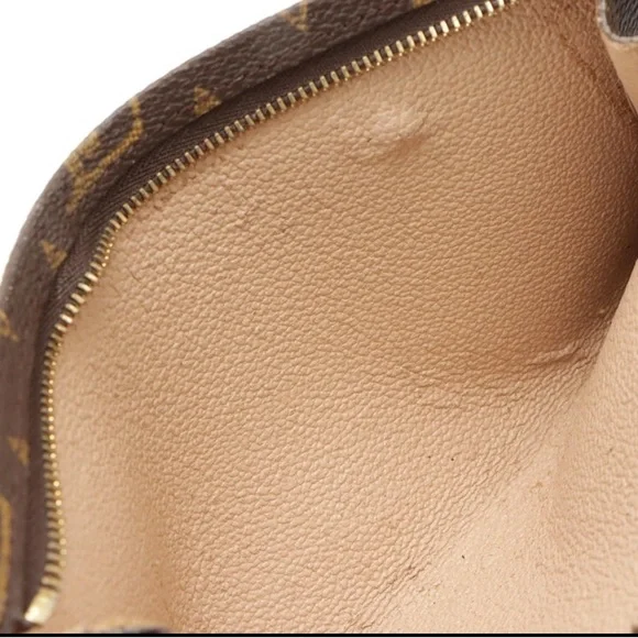 Louis Vuitton Marais GM Bucket Bag in Monogram Canvas and Leather - EUC - Picture 11 of 13